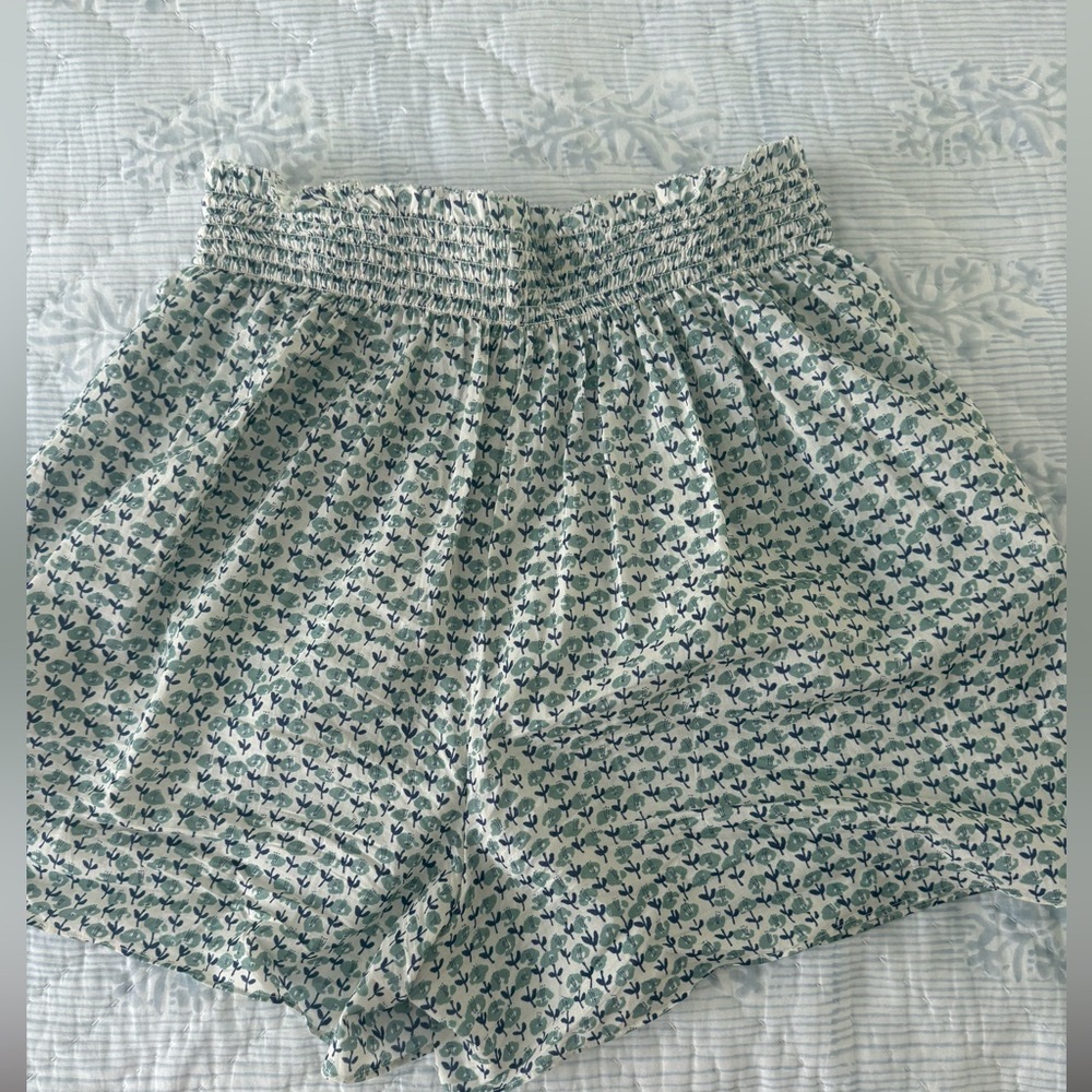 Hunter Bell Jemma Short in Ditsy Floral